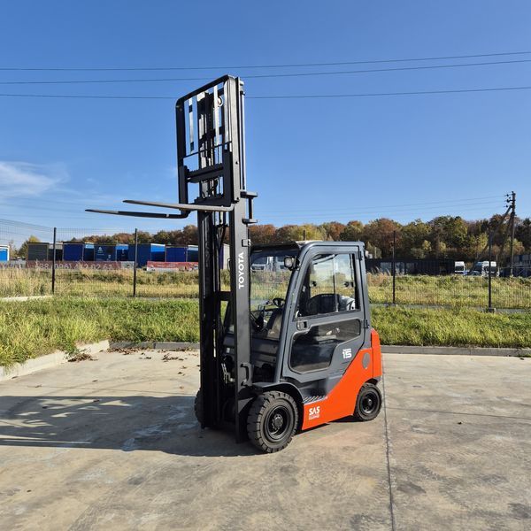 Погрузчик TOYOTA 02-8FGF15 02-8FGF15 kab фото