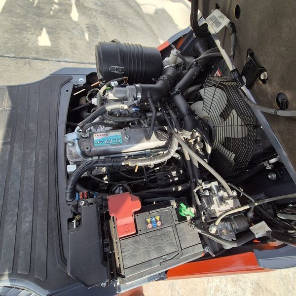 Погрузчик TOYOTA 02-8FGF15 02-8FGF15 kab фото