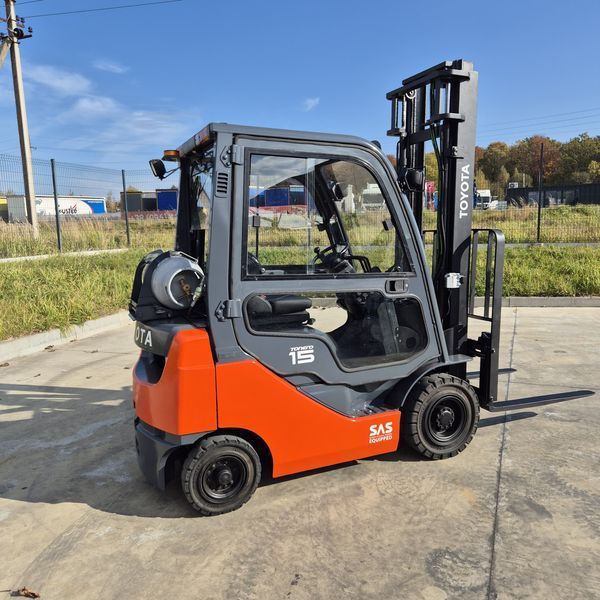 Погрузчик TOYOTA 02-8FGF15 02-8FGF15 kab фото