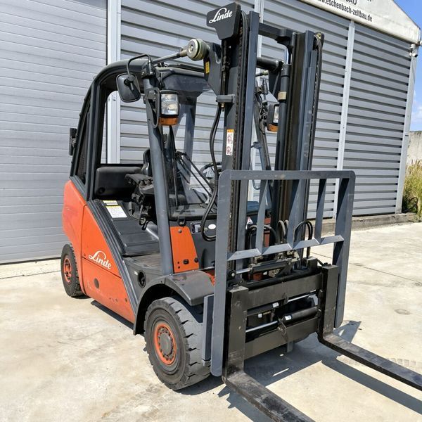 Погрузчик LINDE H25D-01 H25D-01 фото