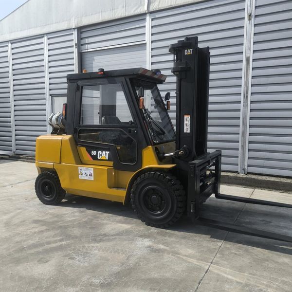 Навантажувач CATERPILLAR GP50K2 GP50K2 фото