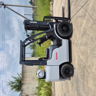 Навантажувач NISSAN UG1F2A30D NISSAN UG1F2A30D фото