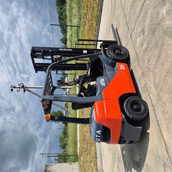 Навантажувач TOYOTA 06-8FD25F 06-8FD25F фото