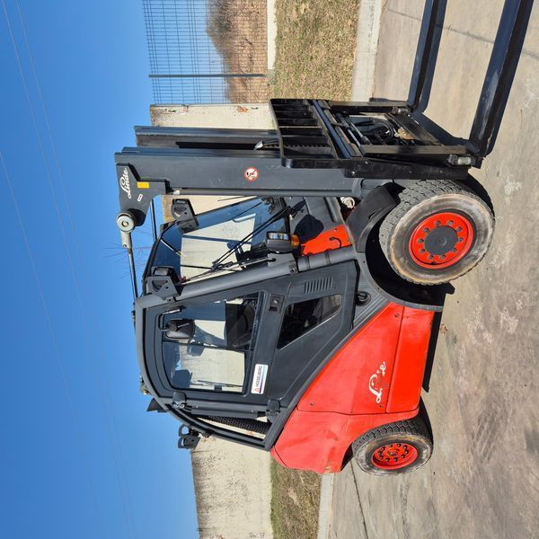 Навантажувач Linde H40D Н40D фото
