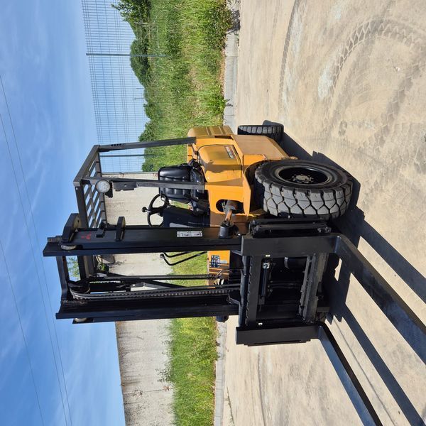 Погрузчик Linde MITSUBISHI FD28T FD28T фото