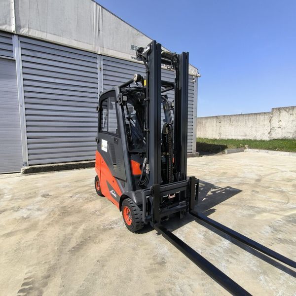 Навантажувач вилковий LINDE H14T-01 H14T-01 фото