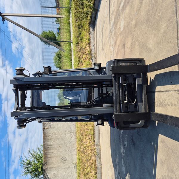 Погрузчик LINDE H35T-01 LINDE H35T-01 фото