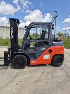 Навантажувач TOYOTA 8FG40N 8FG40N фото