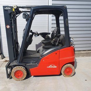 Навантажувач вилковий LINDE H16T-01 H16T-01 фото