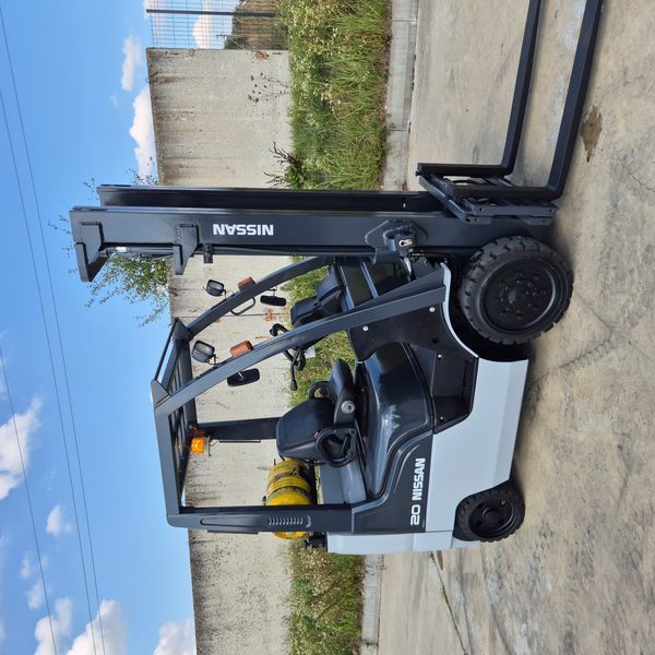 Навантажувач NISSAN MCPL02A20LU NISSAN 2.0 USA фото
