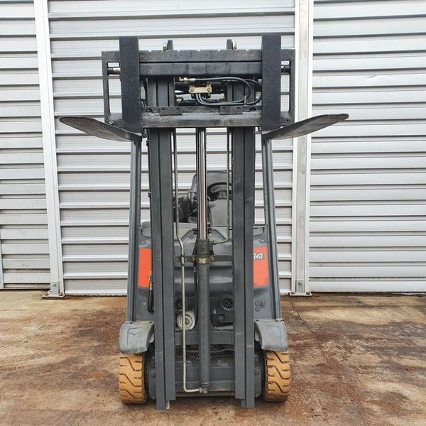 Погрузчик вилочный LINDE H14T-01-1 H14T-01-1 фото