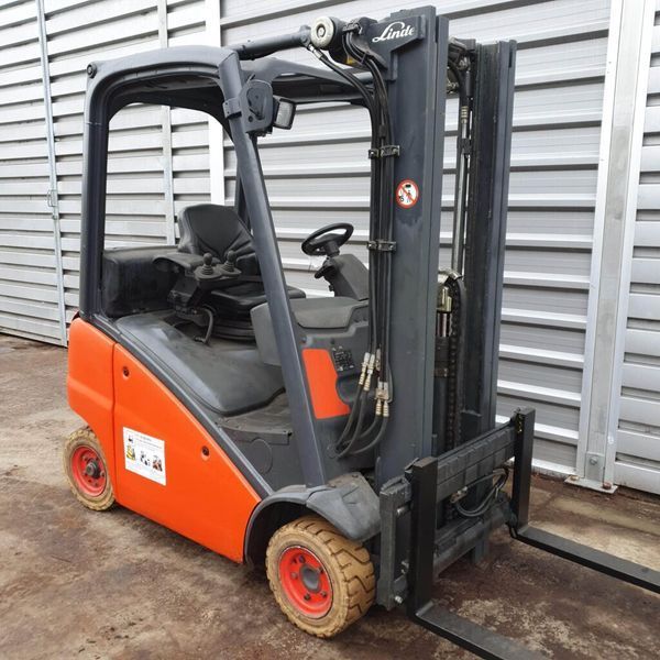 Погрузчик вилочный LINDE H14T-01-1 H14T-01-1 фото